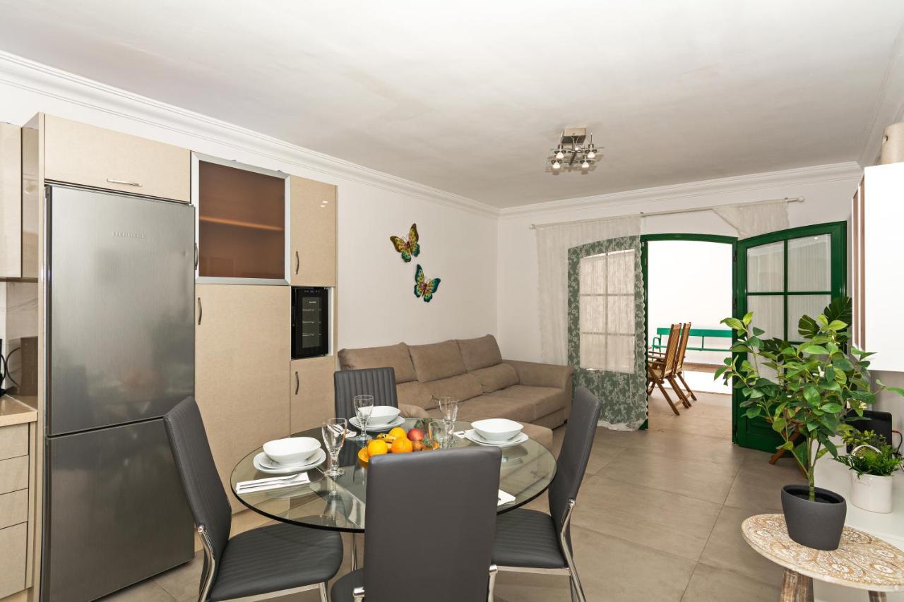 Apartment Oceanic Breeze Share Pool By Pvl Puerto del Carmen (Lanzarote) Exterior foto