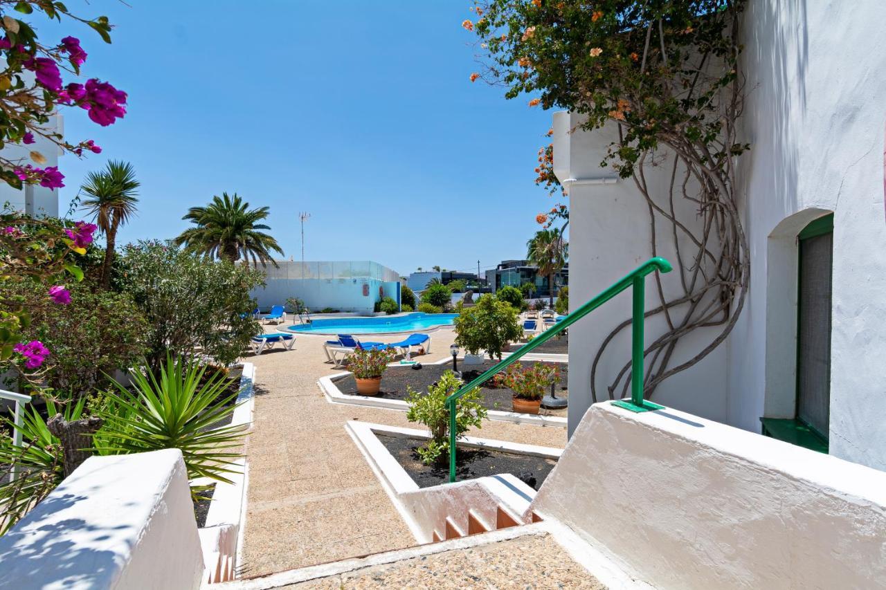 Apartment Oceanic Breeze Share Pool By Pvl Puerto del Carmen (Lanzarote) Exterior foto
